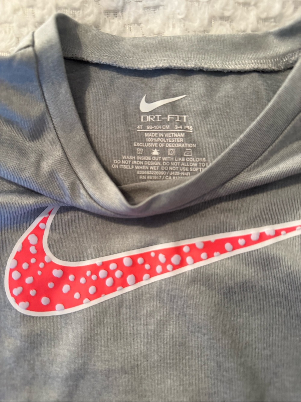 Nike Girls' Gray Tee with Coral Pink Polka Dot Shorts - Picture 3 of 3
